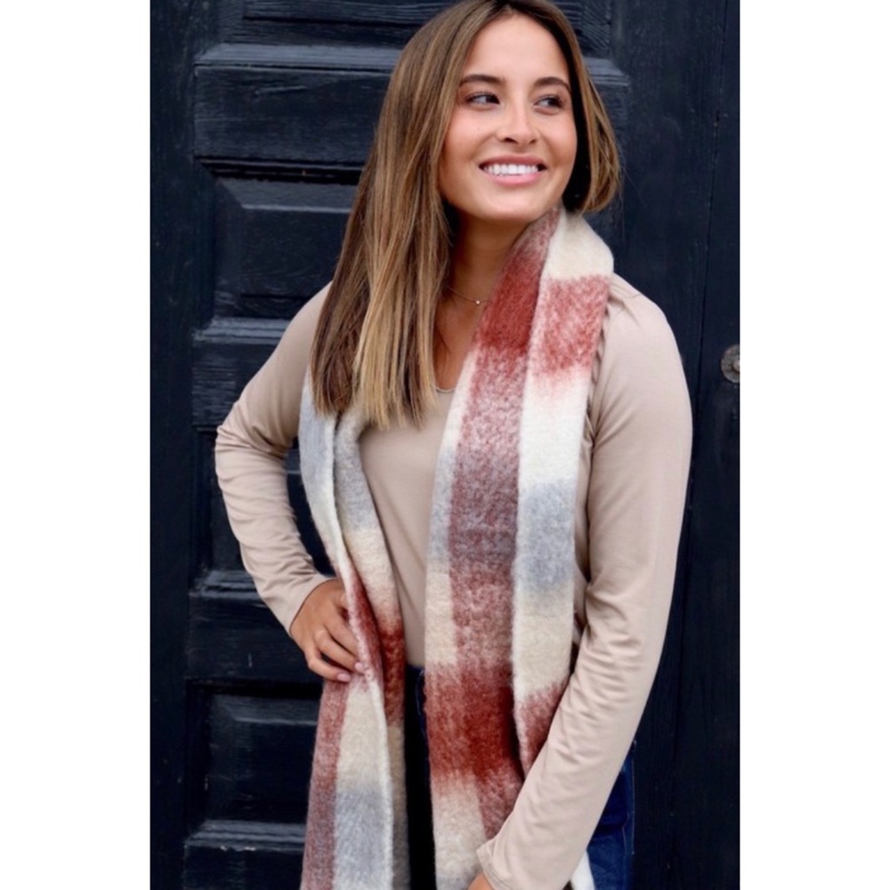 SOLD OUT - Picture 2 of 5